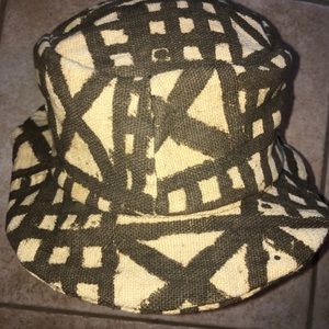 Original Kinta cloth cap.